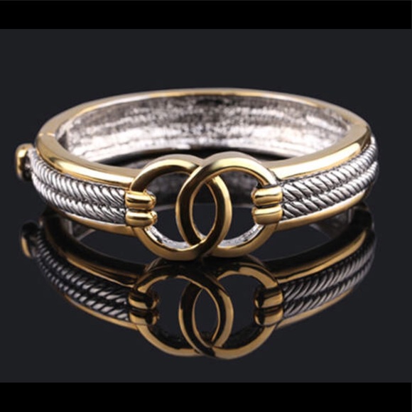 Twisted Cable Wire Bangle New - Picture 3 of 3